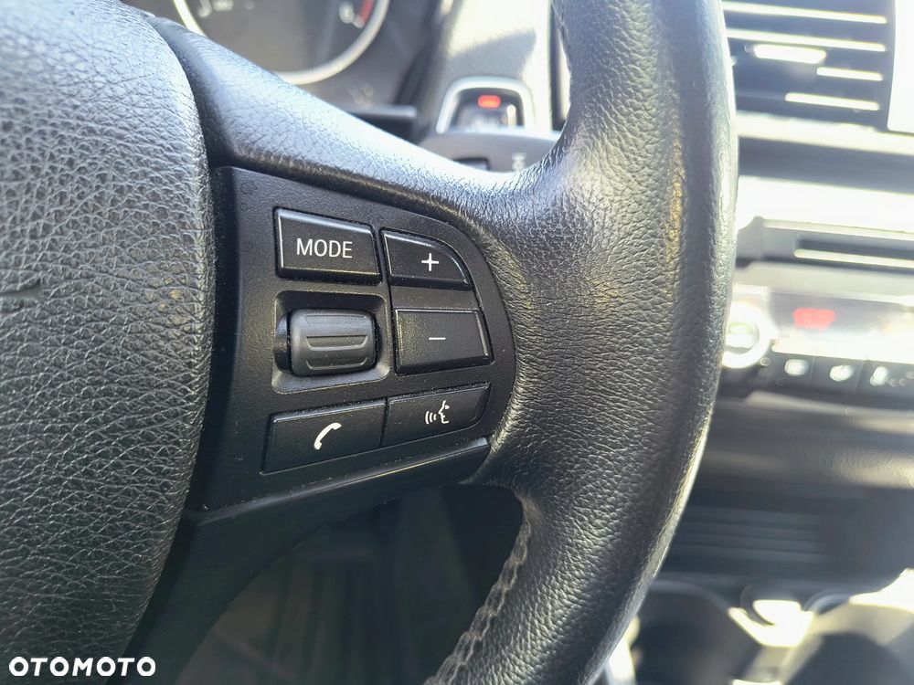 BMW Seria 1 - 26