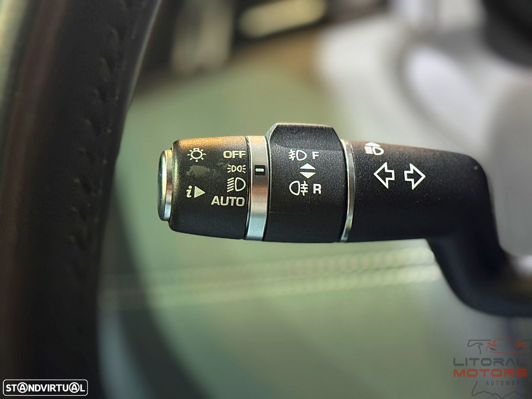 Land Rover Range Rover Evoque TD4 SE Dynamic - 25