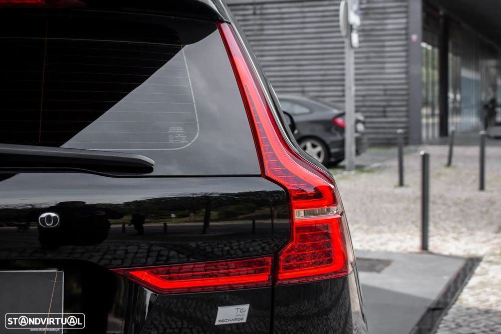 Volvo XC 60 T6 AWD Essential - 11