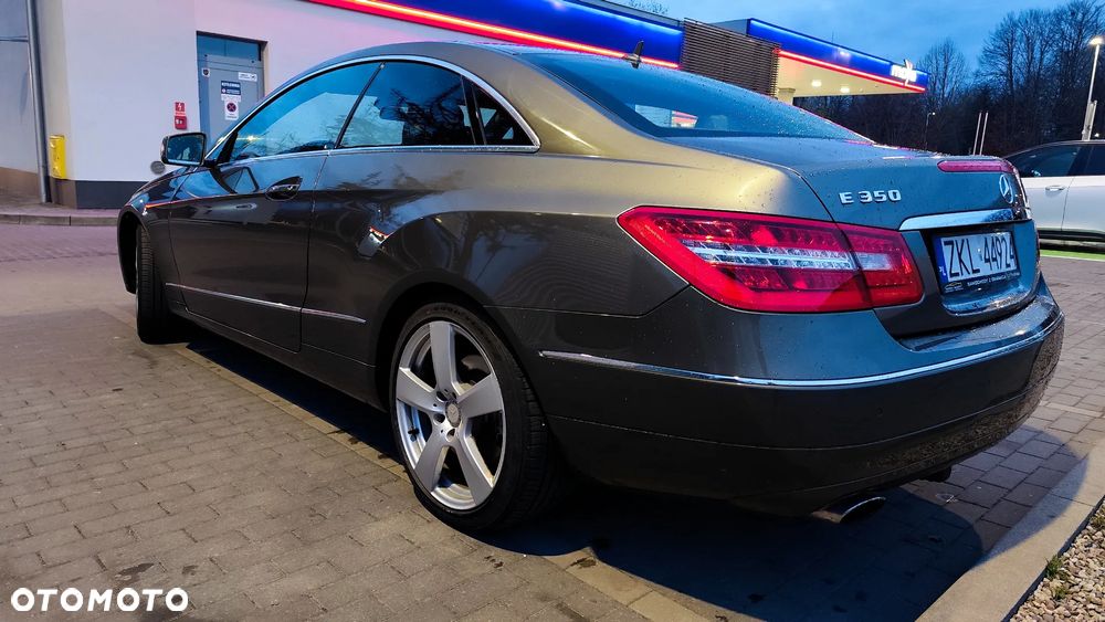 Mercedes-Benz Klasa E - 5