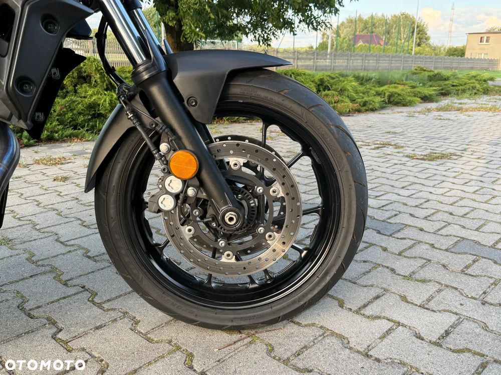 Yamaha MT - 11