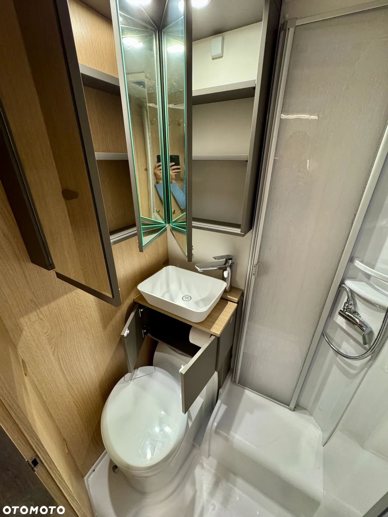 LMC Hymer H664 2023 Jak NOWY piękny kamper półintegra 4os bdb dopos. FV23% - 31