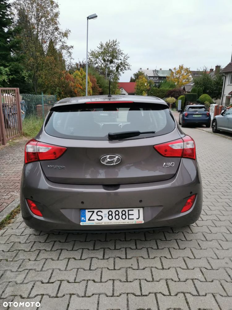 Hyundai i30 1.6 Classic + - 5