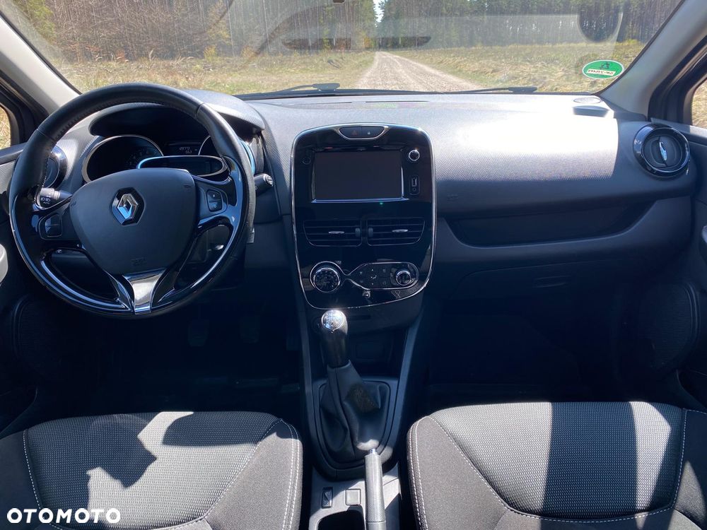 Renault Clio TCe 90 Dynamique - 12