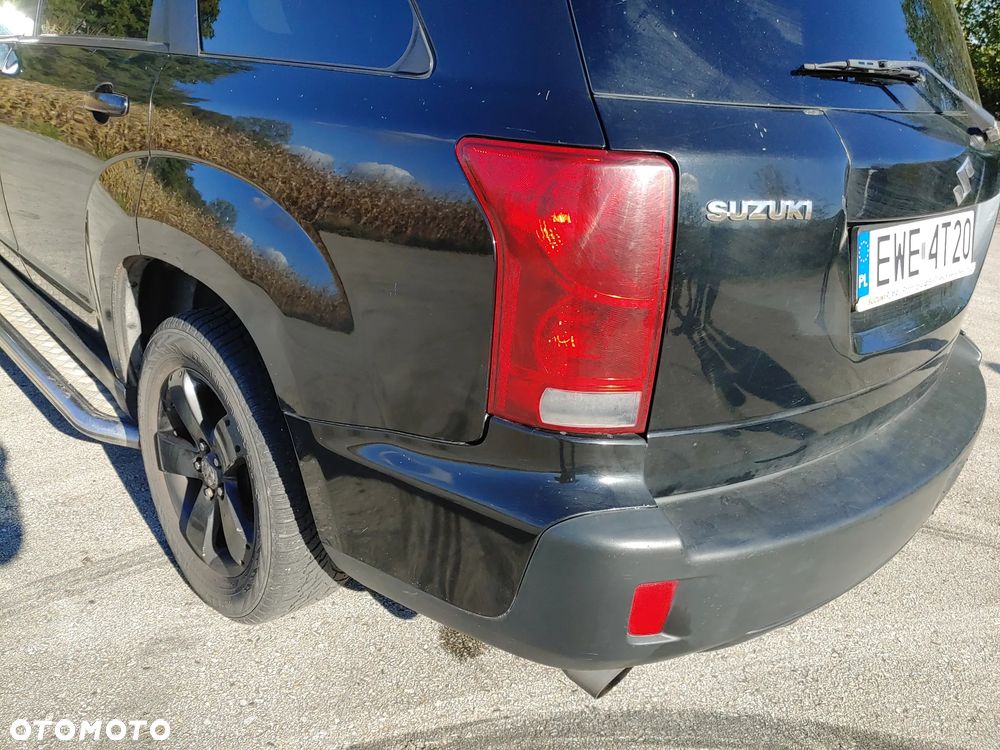 Suzuki XL7 3.6 V6 Luxury - 23