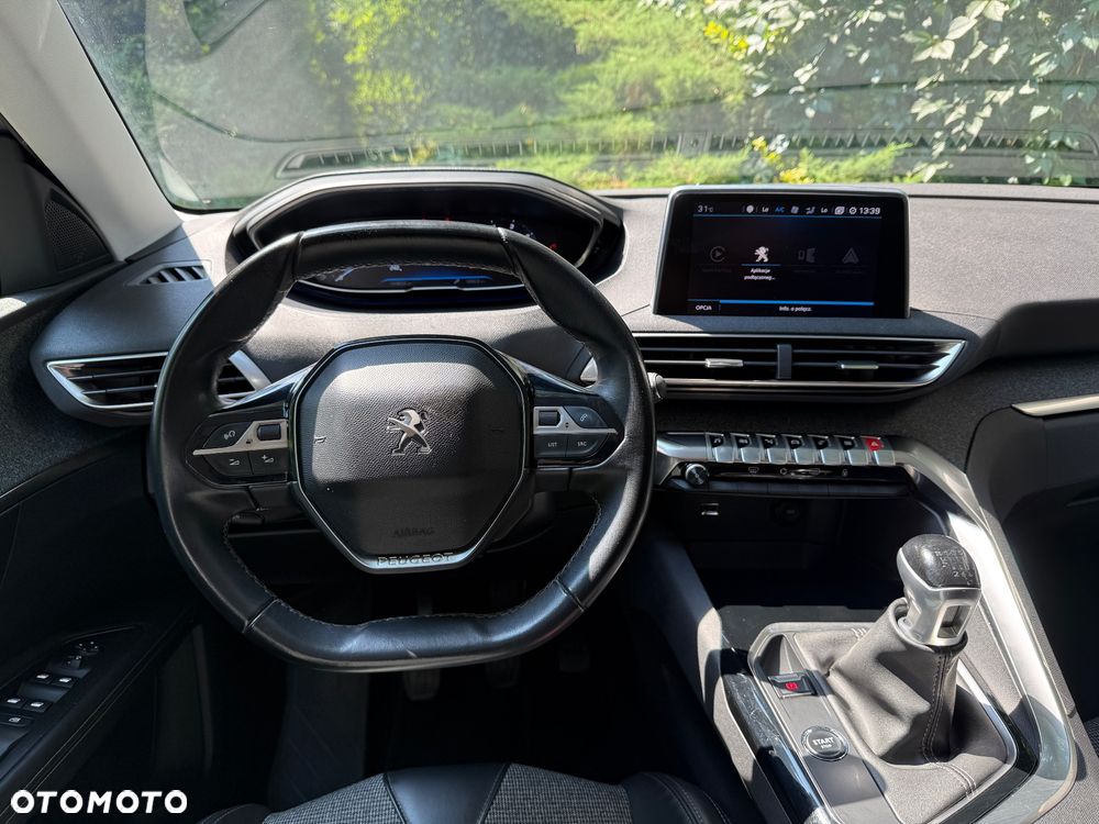 Peugeot 3008 1.5 BlueHDi Allure S&S - 20