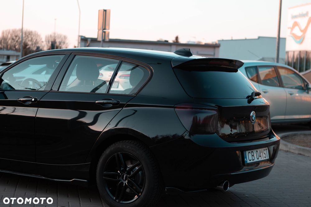 BMW Seria 1 116i - 10