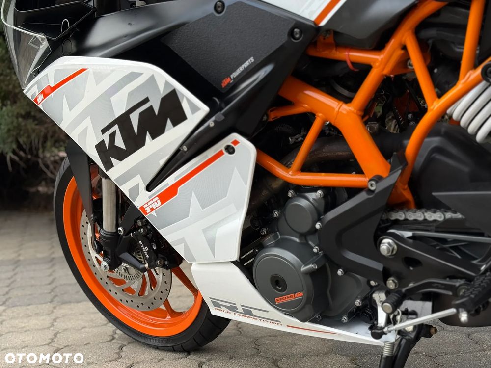 KTM RC 390 - 35