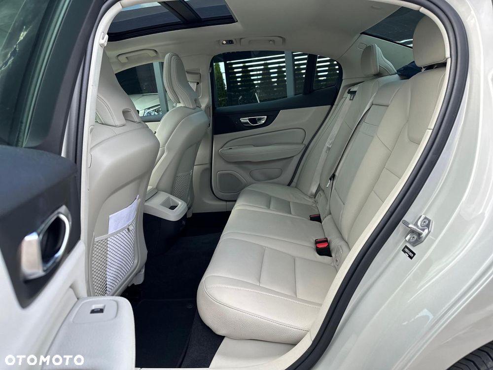 Volvo S60 T5 Inscription - 26