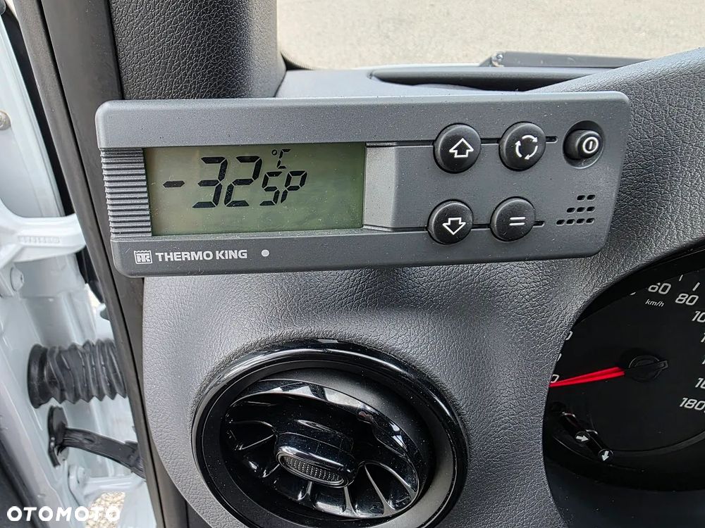 Mercedes-Benz Sprinter chłodnia mroźnia 316  Thermo king + zasilanie elektryczne - 12
