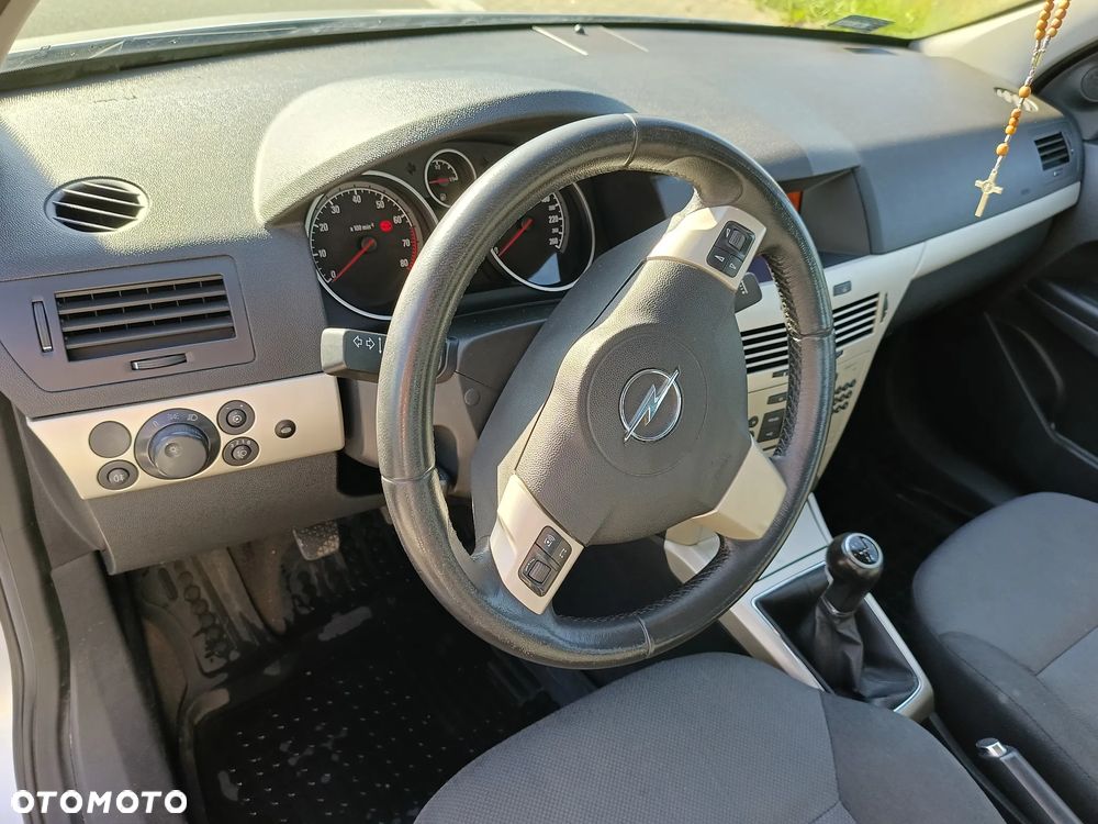 Opel Astra 1.6 Enjoy - 5