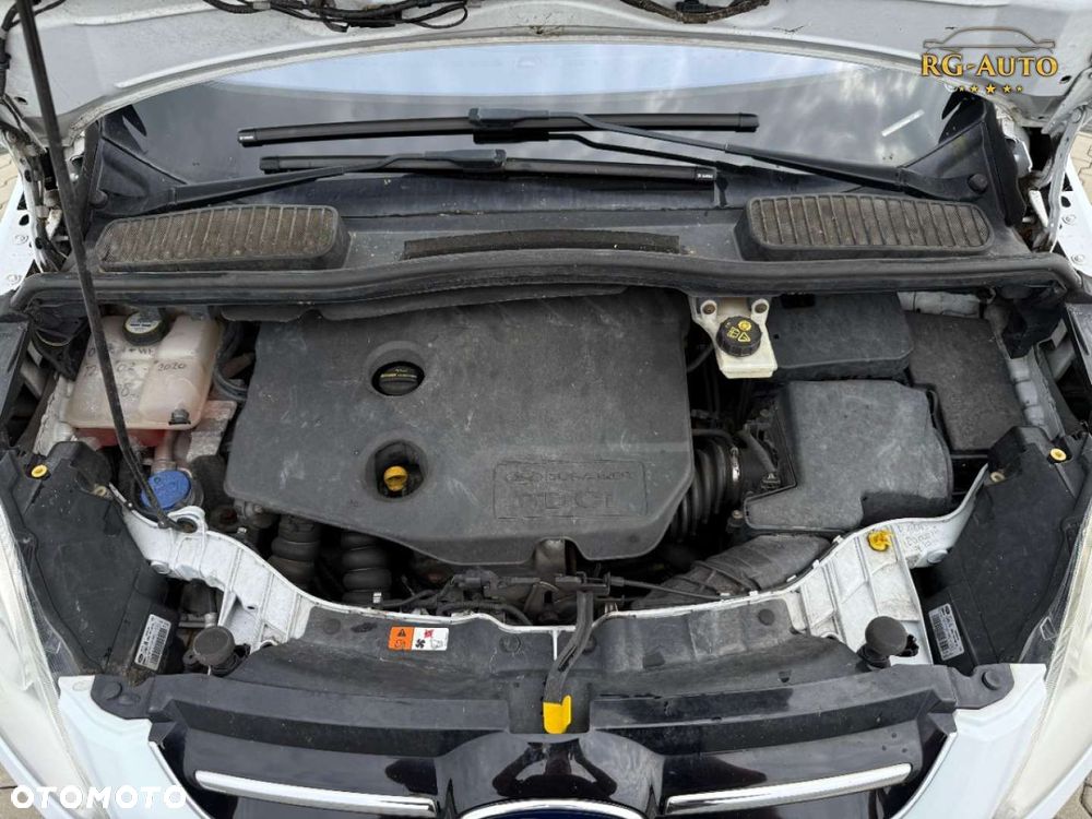 Ford C-MAX - 38