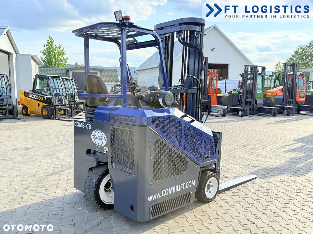 Combilift WÓZEK CZTEROKIERUNKOWY - WIELOKIERUNKOWY | COMBILIFT CB3000| GAS | TRIPLEX 5500MM | POZYCJONER WIDEŁ | PRZESUW WIDEŁ | WOLNY SKOK | NOWE OPONY | PO SERWISIE | STAN IDEALNY | Szeroka oferta wózków czterokierunkowych i bocznych, dopasowanych do różnorodnych potrzeb i zastosowań - 6