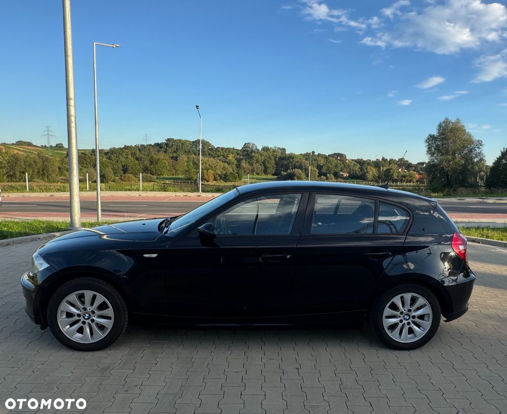 BMW Seria 1 116i - 6