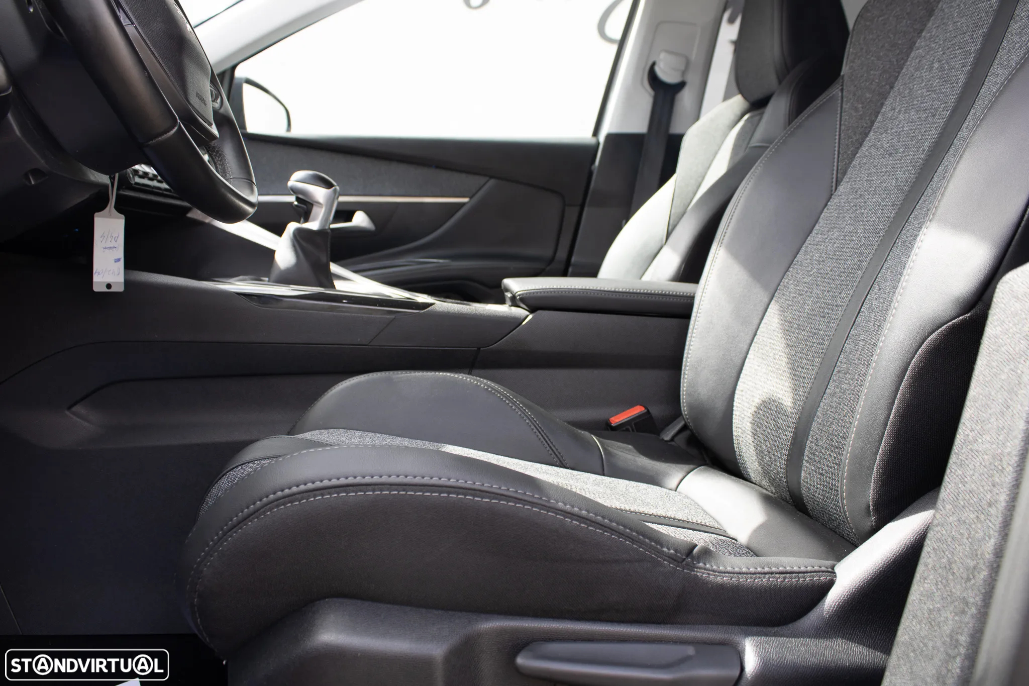 Peugeot 5008 1.2 PureTech Allure - 11