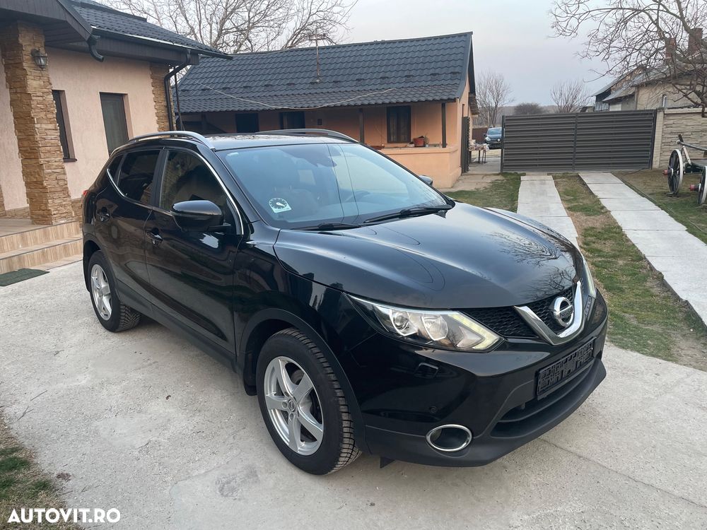 Nissan Qashqai - 2