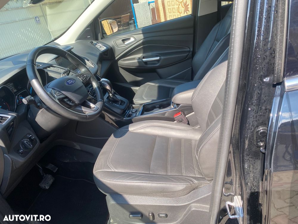 Ford Kuga 2.0 TDCi 4WD Powershift Titanium - 14
