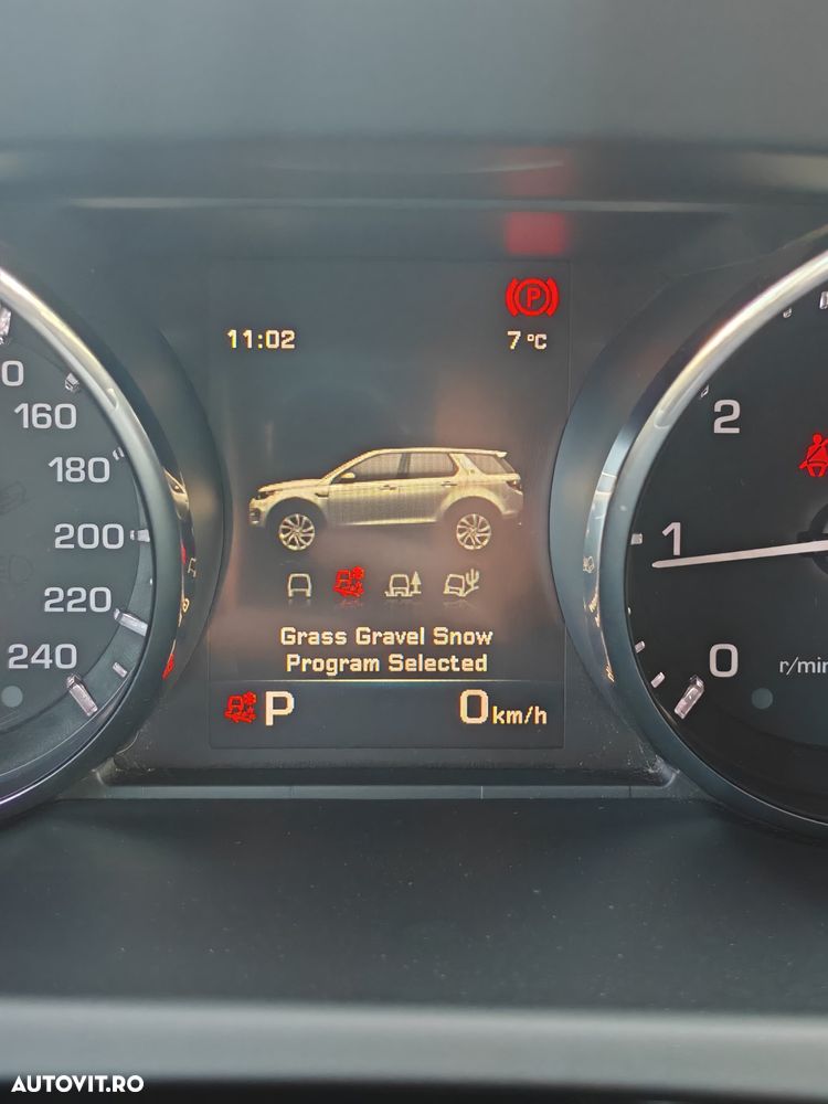 Land Rover Discovery Sport - 18