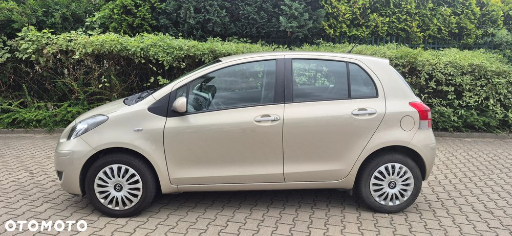 Toyota Yaris 1.33 Sol - 33