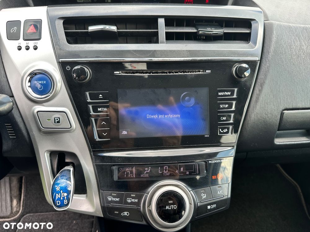 Toyota Prius+ (Hybrid) Executive - 29