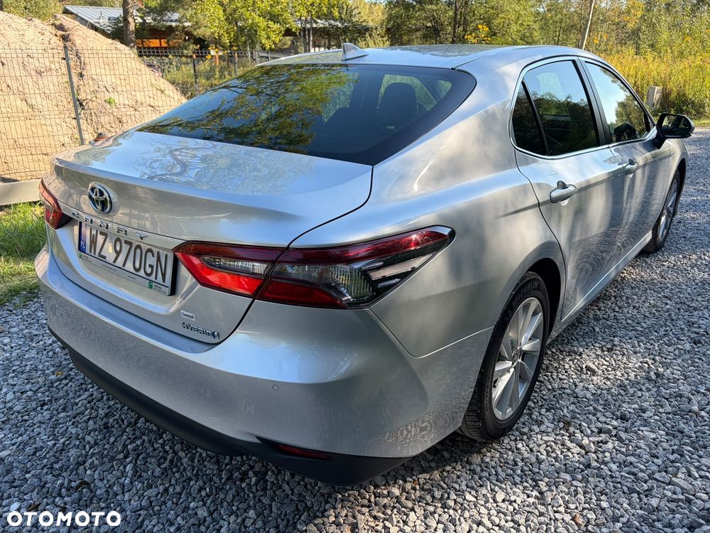 Toyota Camry 2.5 Hybrid Executive CVT - 8