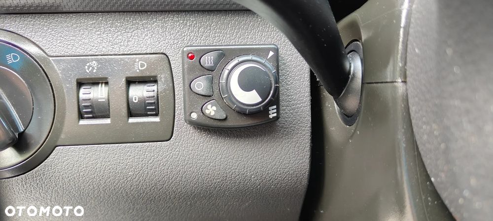 Volkswagen Caddy - 16