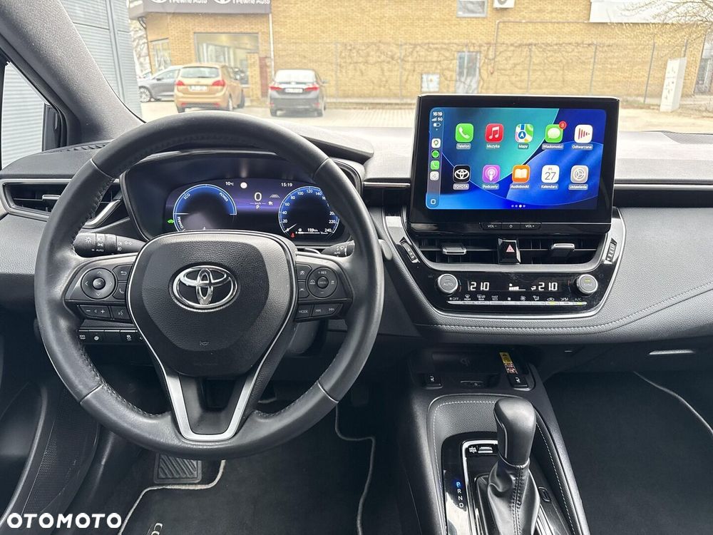 Toyota Corolla 2.0 Hybrid Style - 18