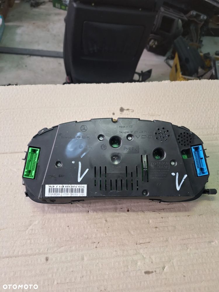 licznik zegar SKODA OCTAVIA I 1U0920811J EUROPA - 2