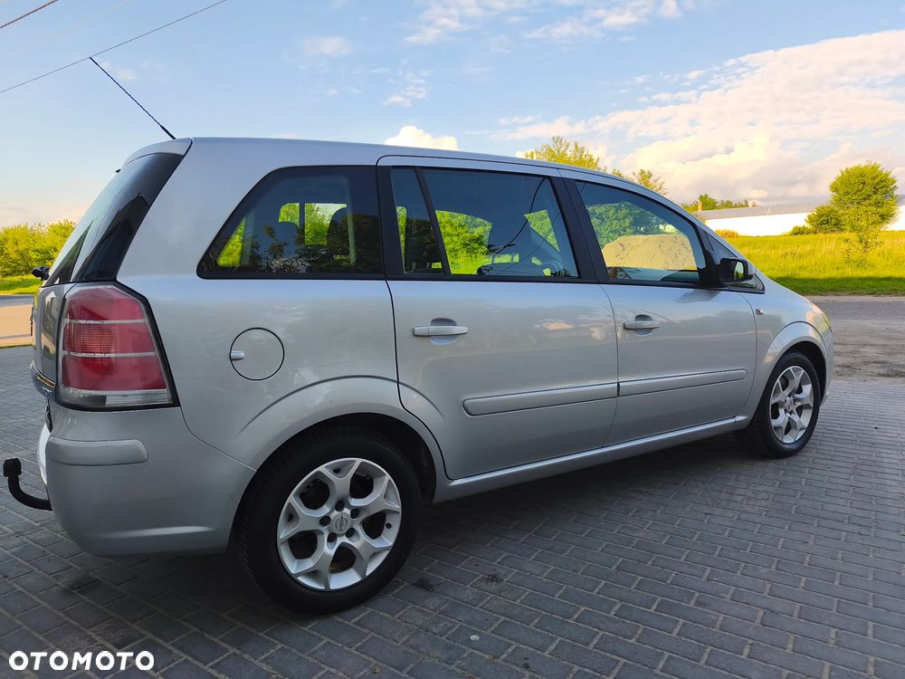 Opel Zafira 1.9 CDTI Enjoy - 11
