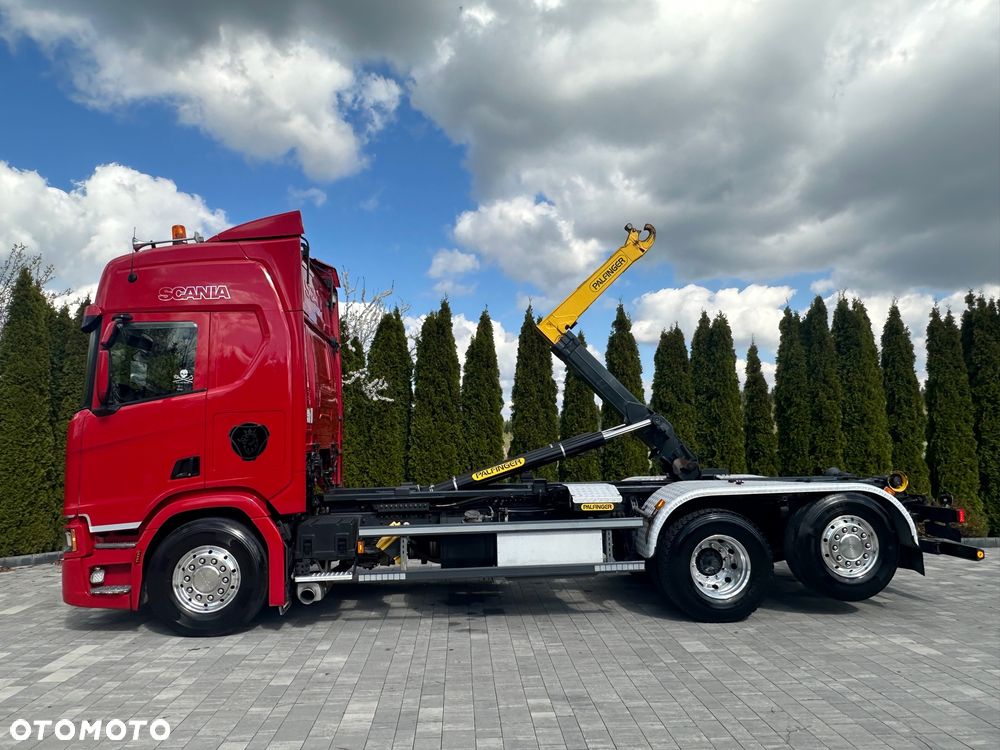 Scania / R500 / 6X2 / HAKOWIEC / Oś-SKRĘTNA-PODNOSZONA / - 17