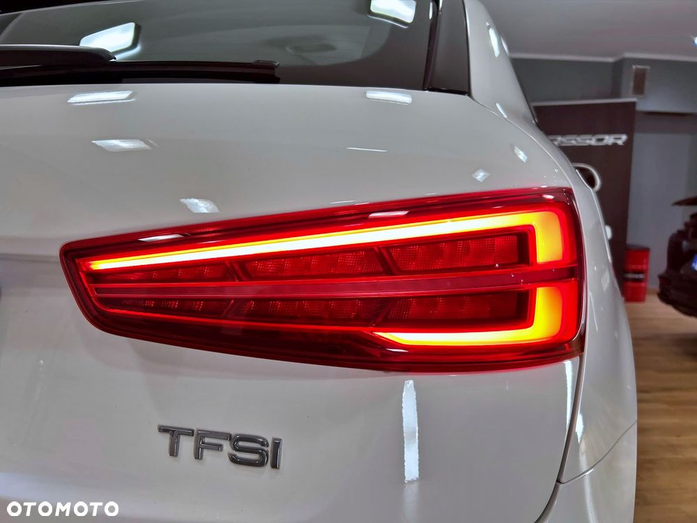 Audi Q3 1.4 TFSI Sport S tronic - 9