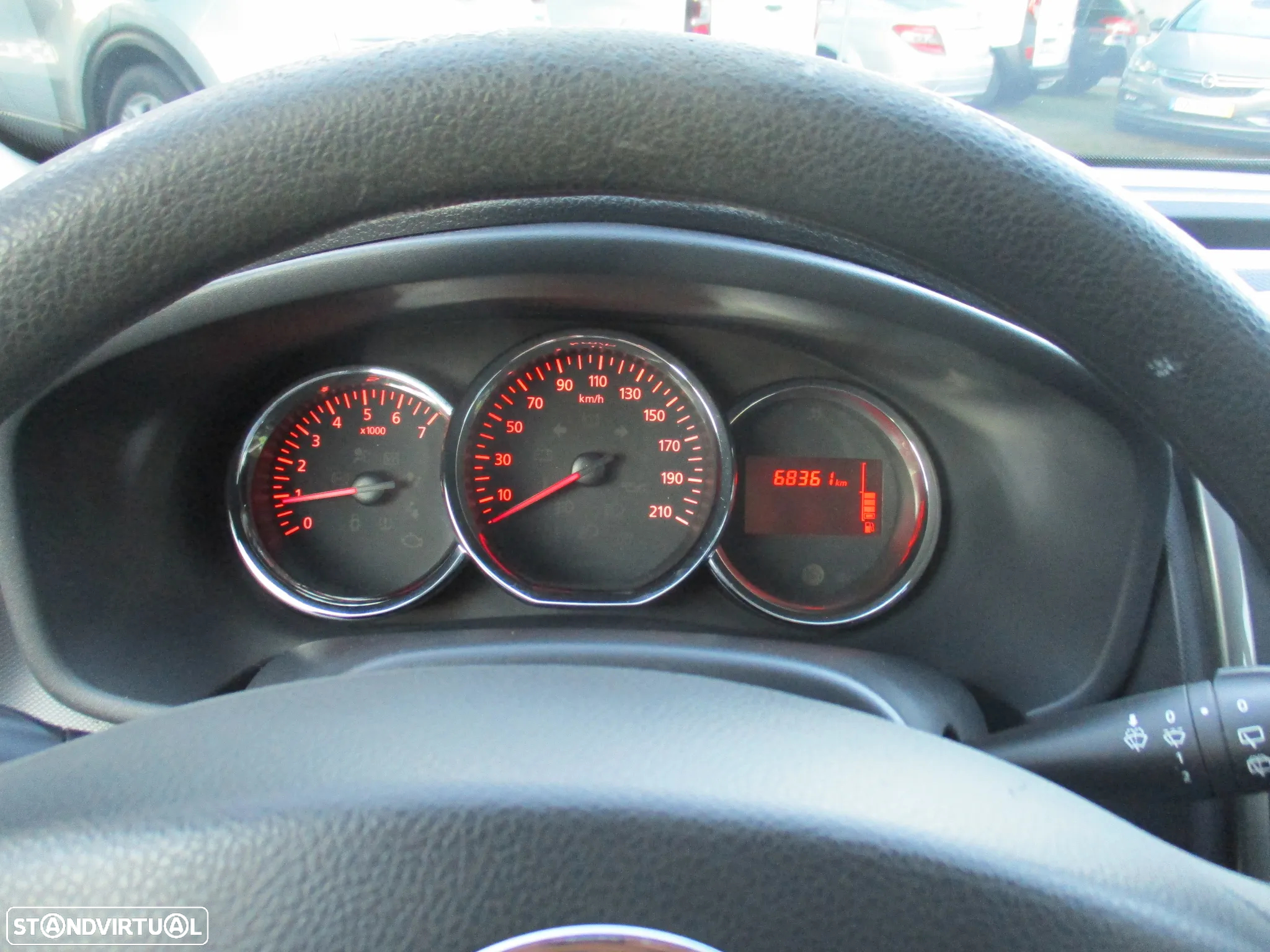 Dacia Sandero 0.9 TCe SL 10 Anos - 3