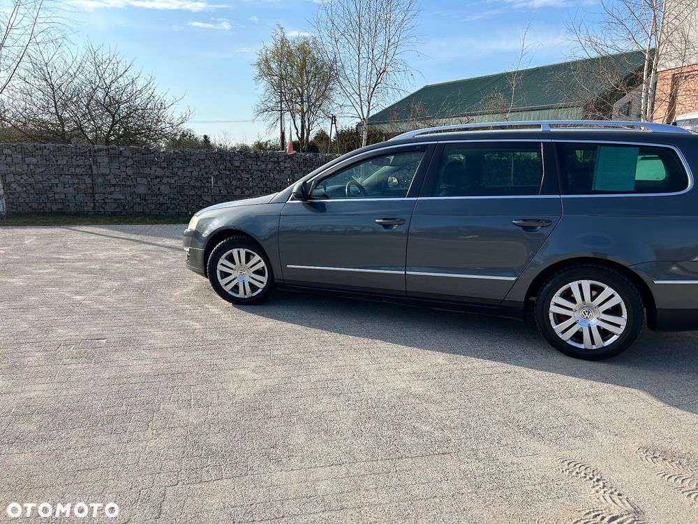 Volkswagen Passat 2.0 TDI DSG Highline - 9