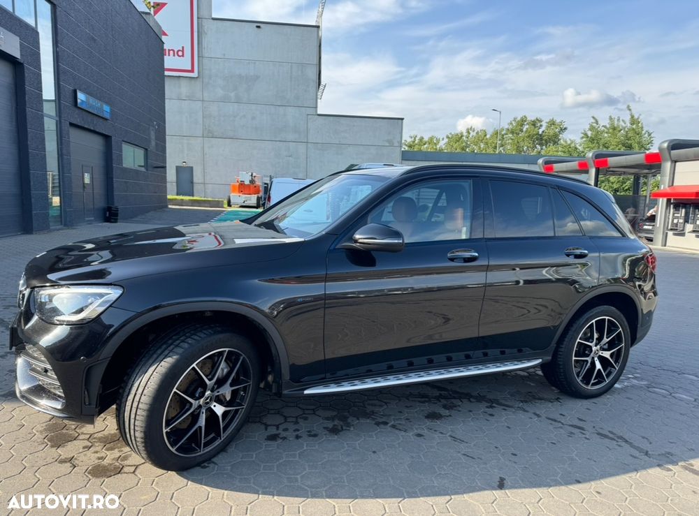 Mercedes-Benz GLC - 4