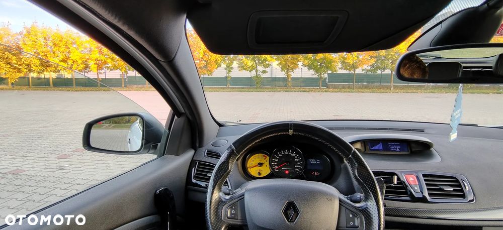 Renault Megane TCe 250 Sport - 10