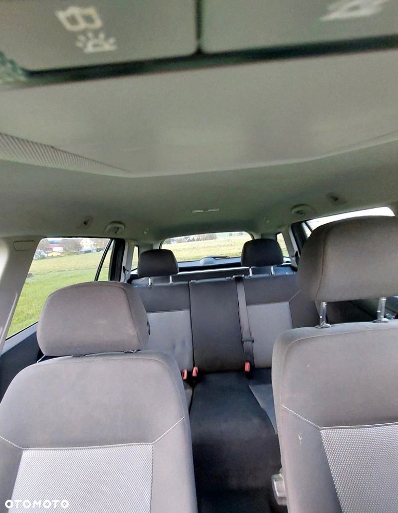 Opel Astra 1.9 CDTI DPF - 6