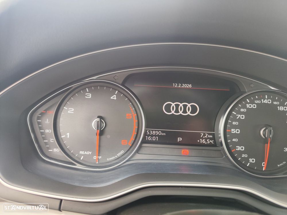 Audi A4 Avant 30 TDI S tronic - 13