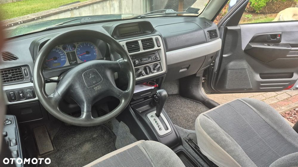 Mitsubishi Pajero Pinin - 8