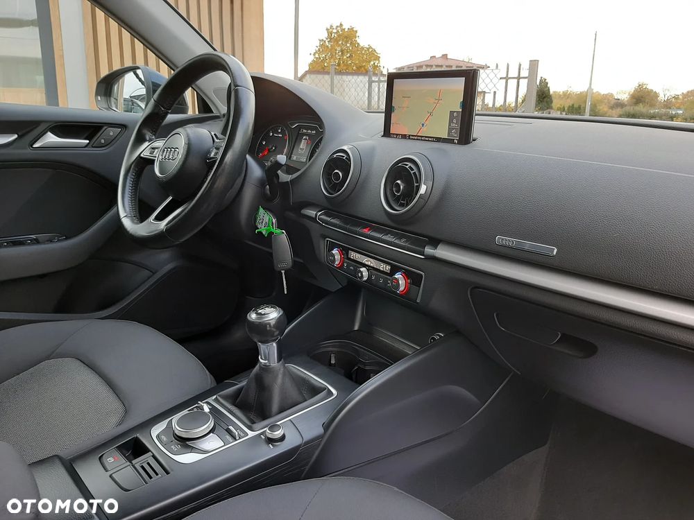 Audi A3 Sportback 1.6 TDI sport - 17