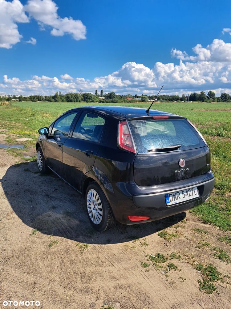 Fiat Grande Punto - 10