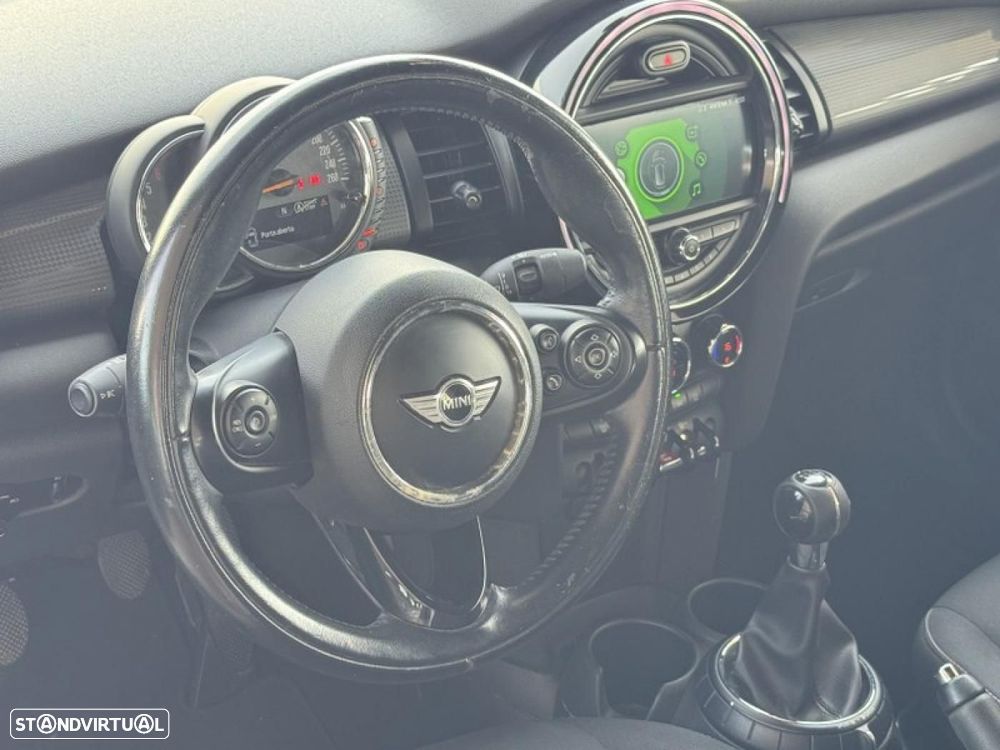 MINI Cabrio Cooper D - 6