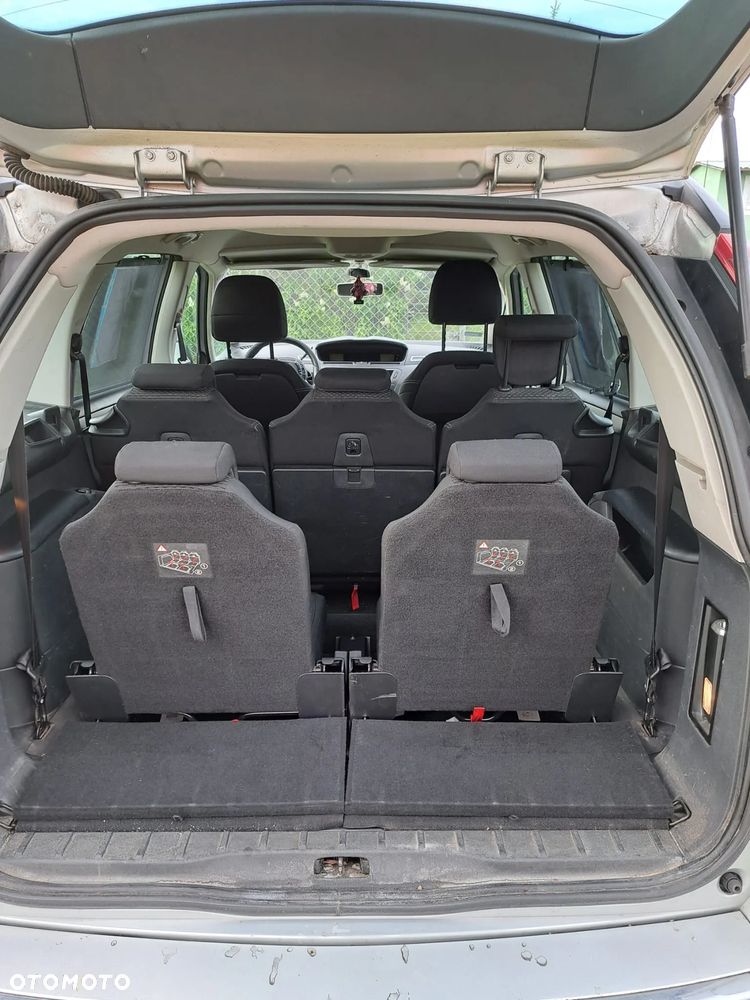 Citroën C4 Grand Picasso - 31