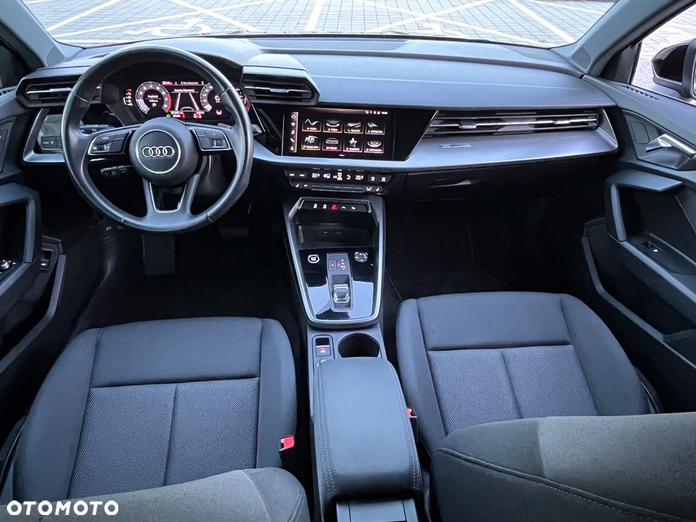 Audi A3 Limousine 30 TFSI mHEV S tronic - 18