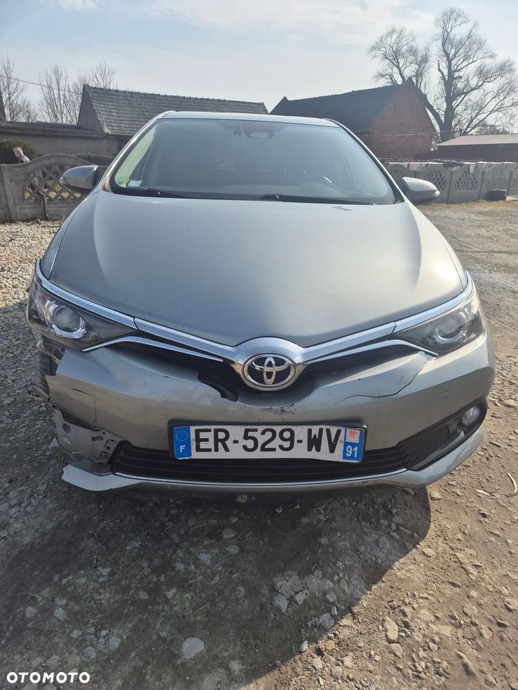Toyota Auris 1.6 D-4D Edition S+ - 3