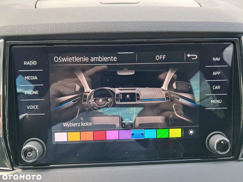 Skoda Karoq 1.5 TSI ACT Style DSG - 19