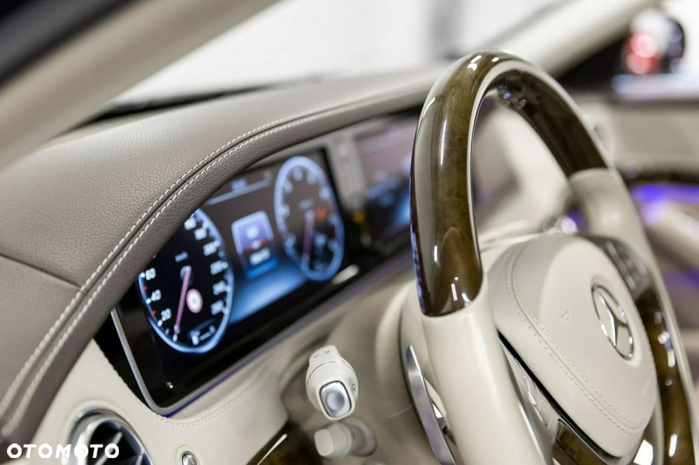 Mercedes-Benz Klasa S 500 4Matic 7G-TRONIC - 24