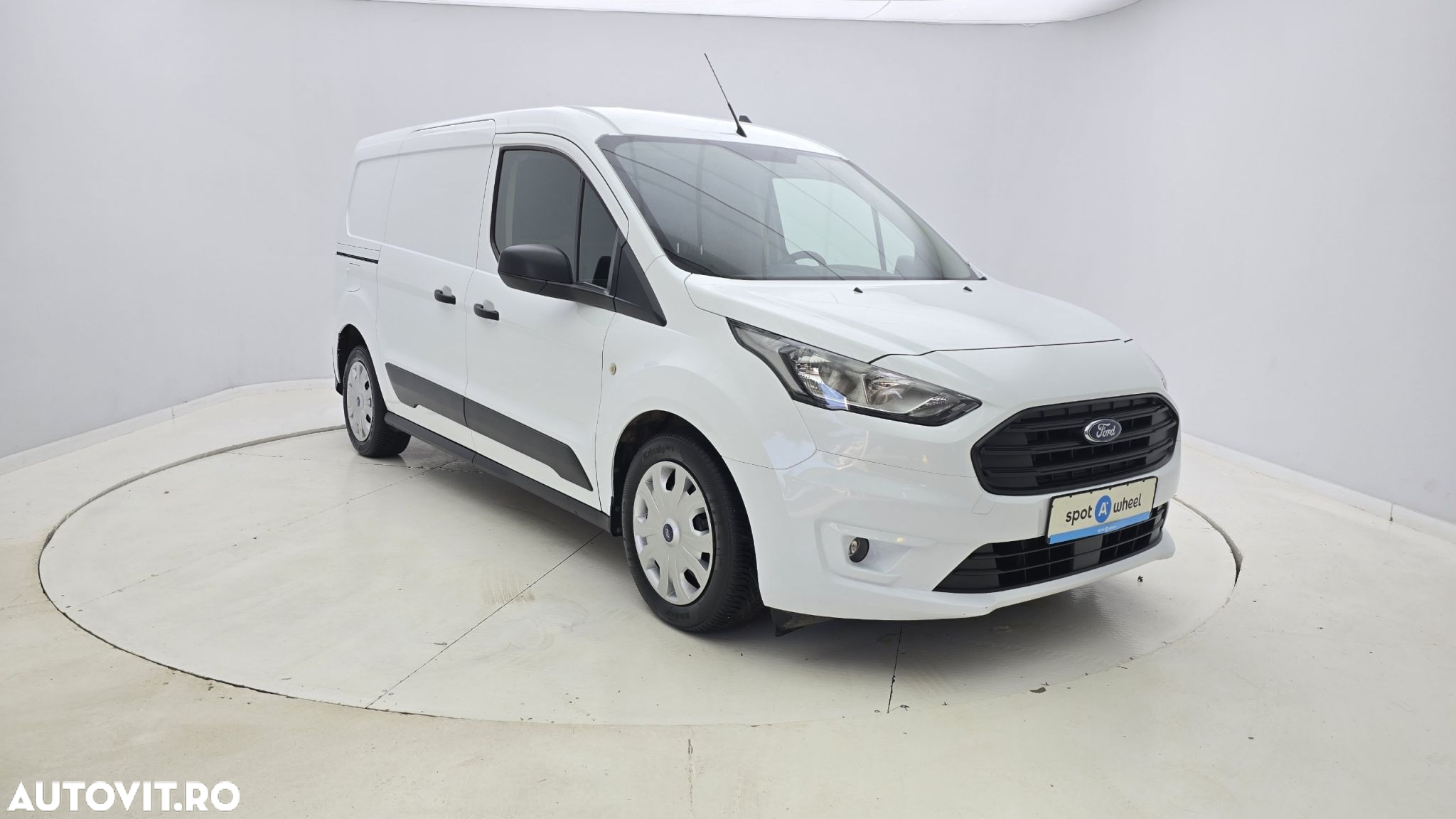 Ford Transit Connect - 4