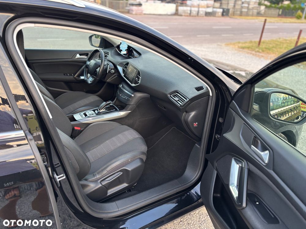 Peugeot 308 - 12