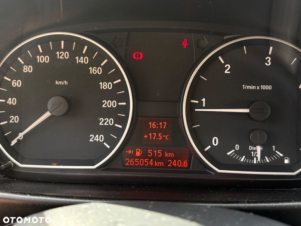 BMW Seria 1 - 10