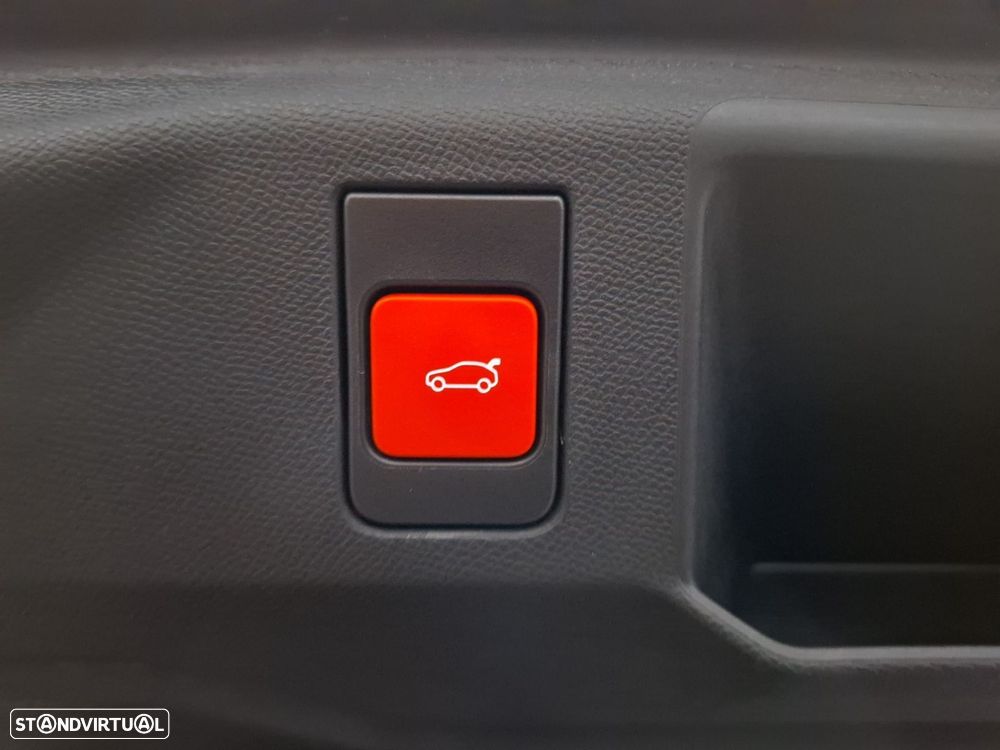 Peugeot 5008 1.2 Hybrid GT e-DCS6 - 26